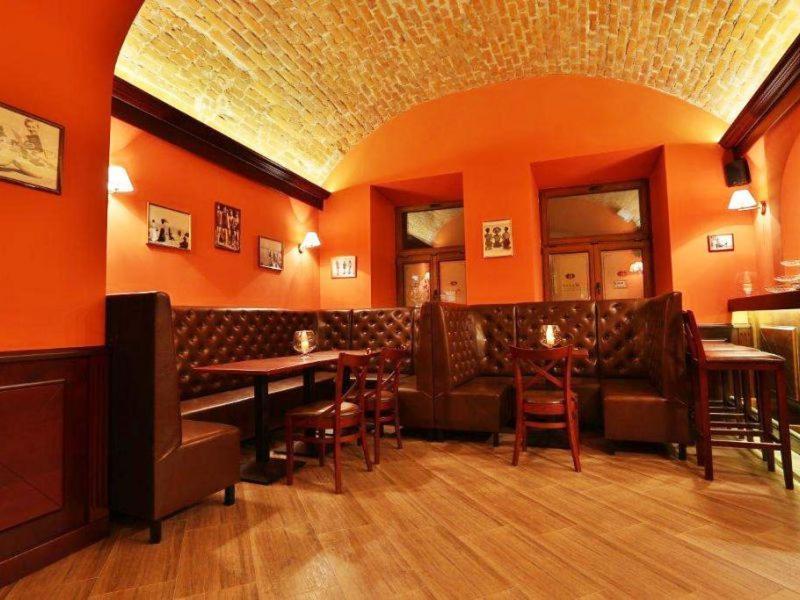 Rynek 6 Retro Pub & Hostel 라돔 외부 사진