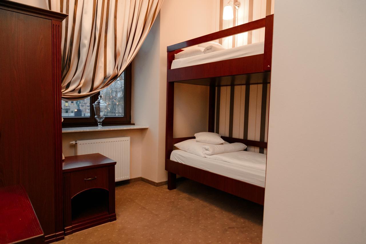 Rynek 6 Retro Pub & Hostel 라돔 외부 사진
